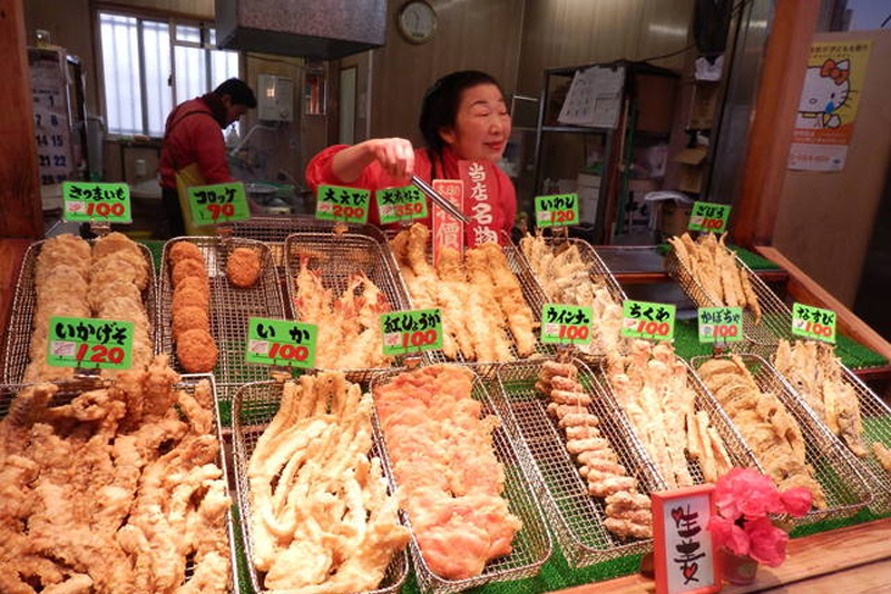 Tempura per street food in Giappone